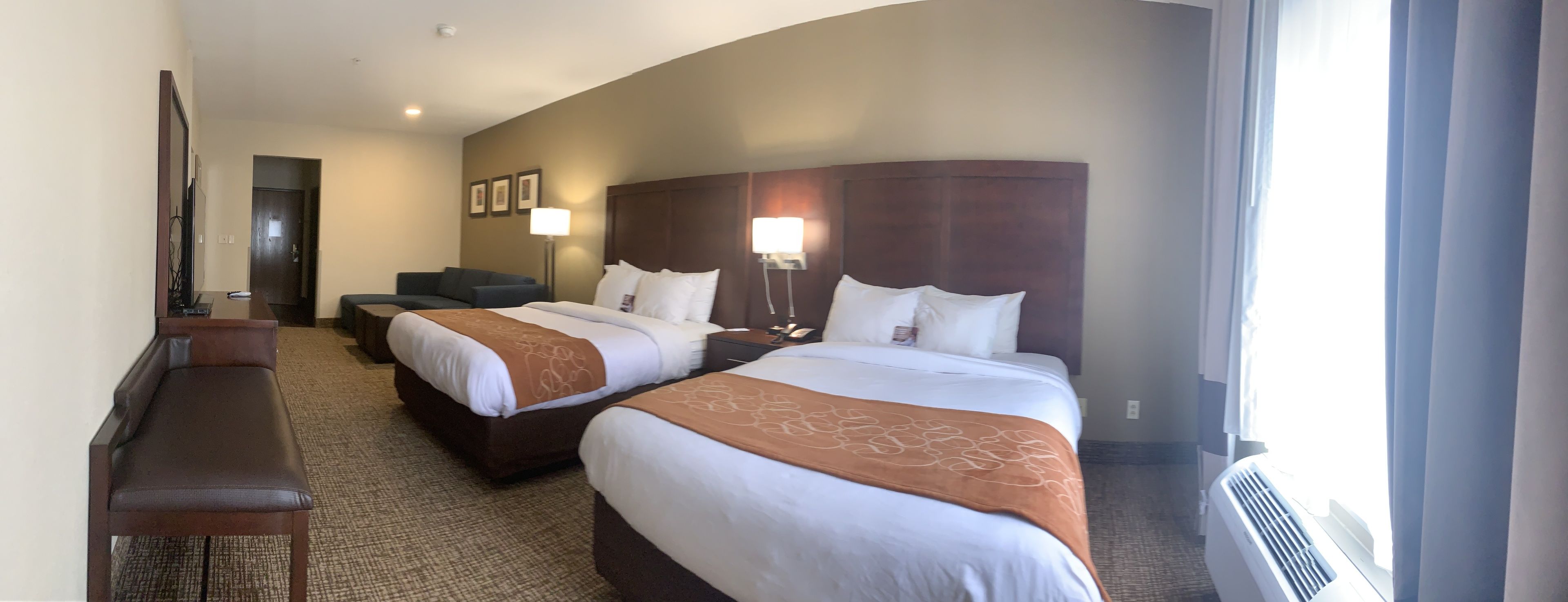 room (1 king bed, 2 queen beds, upgrade) | desk, blackout curtains, iron/ironing board, free wifi