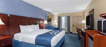 Days Inn by Wyndham Chipley