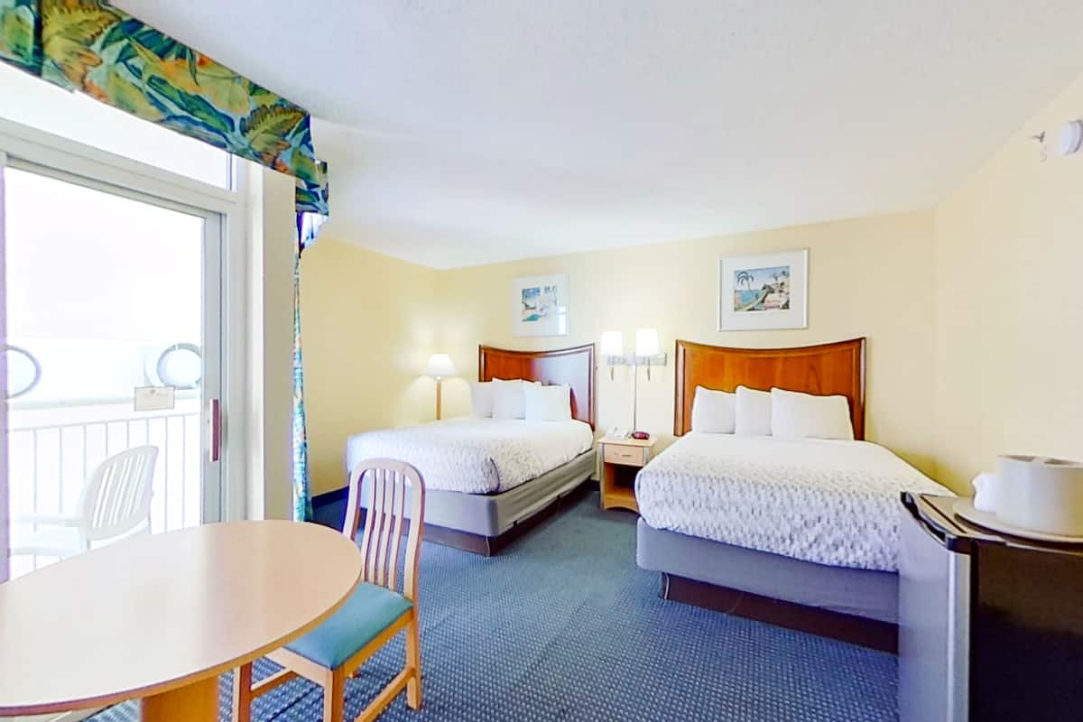 Room (Studio,2 Double Beds) | View from room