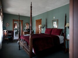 Standard Double Room, Ensuite (11)