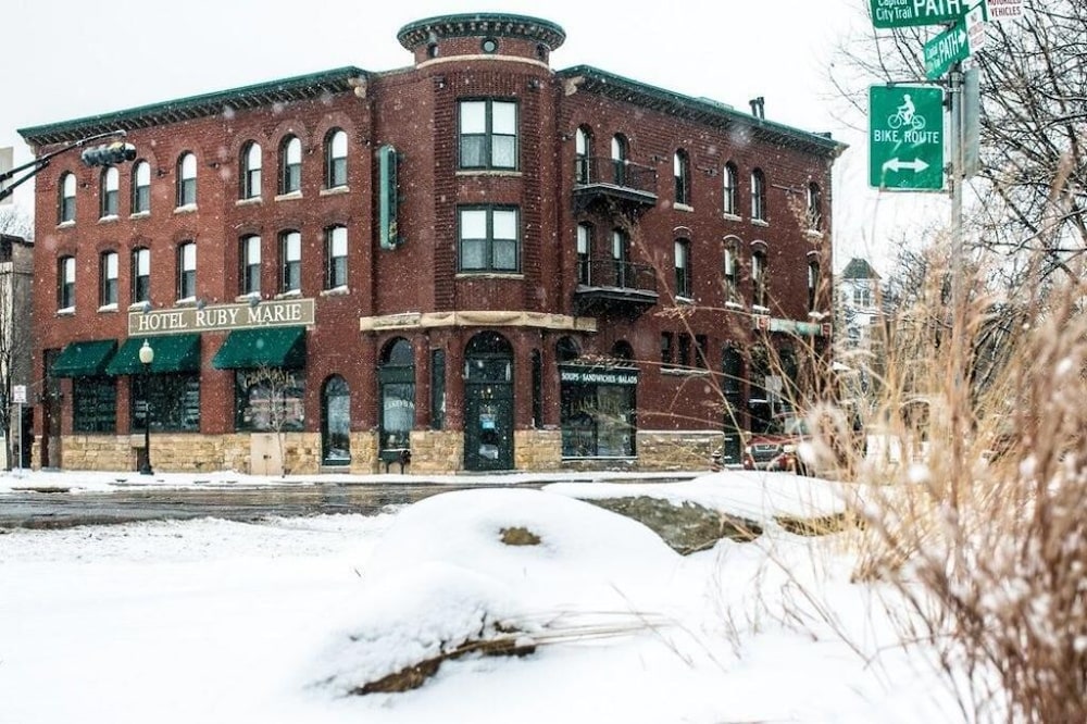 Hotel Ruby Marie by null