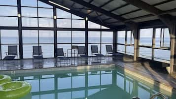 Indoor pool, seasonal outdoor pool, sun loungers