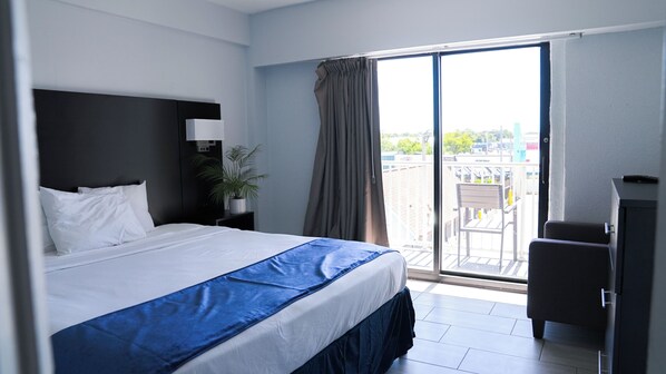 Ocean Front King Suite | 1 bedroom, hypo-allergenic bedding, individually decorated
