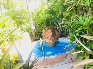 Outdoor spa tub - Costa Bonita Resorts (Mazatlán)