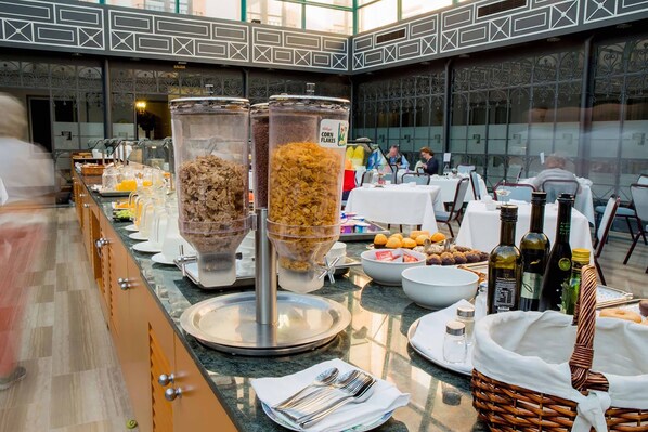 Daily buffet breakfast (EUR 12.50 per person)
