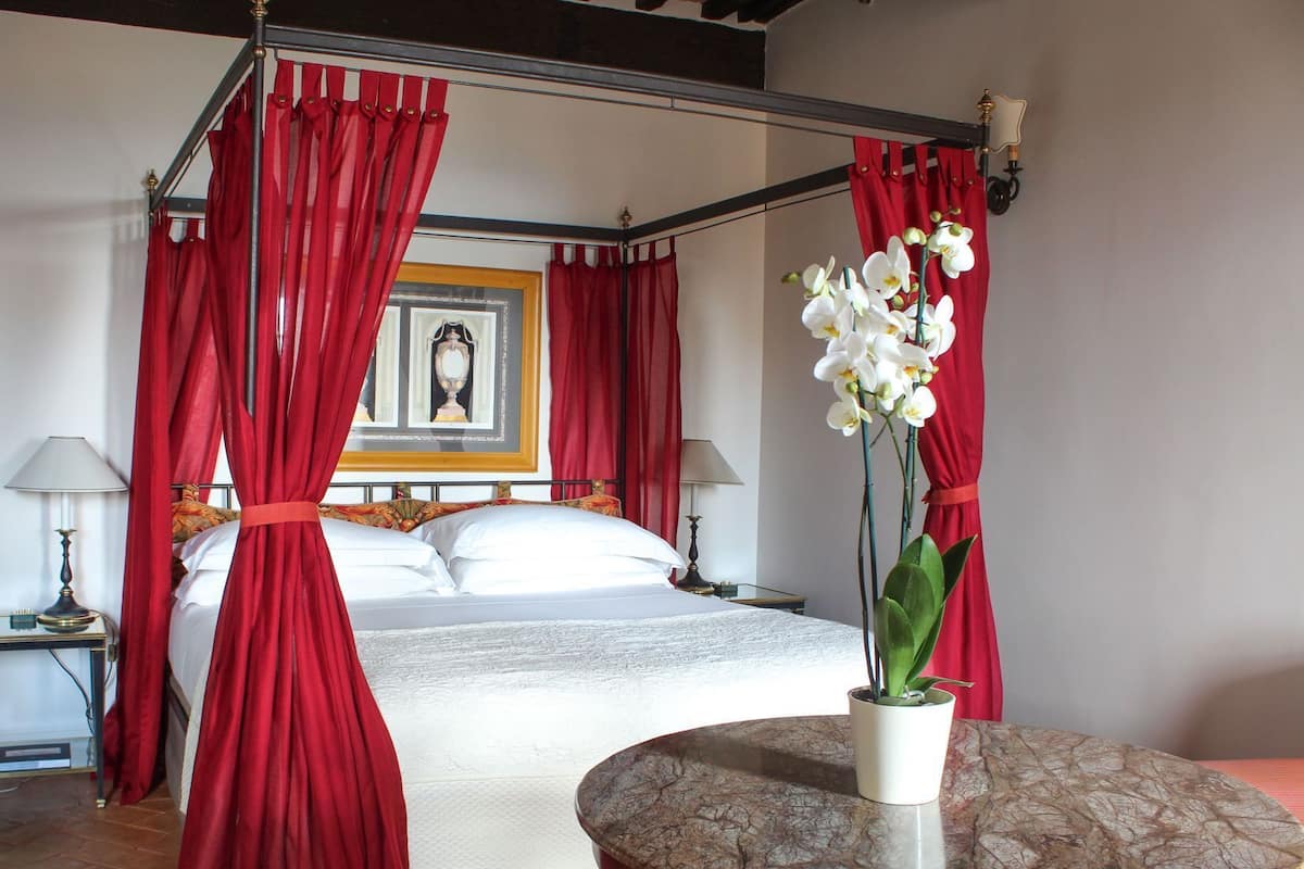 Premium bedding, minibar, in-room safe, individually decorated
