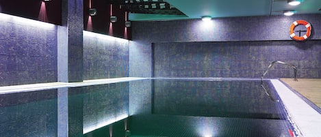 Piscina interna