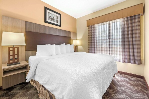 Suite, 1 King Bed, Non Smoking | In-room safe, desk, laptop workspace, iron/ironing board