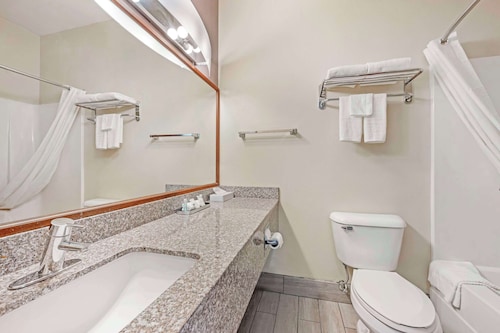 Quality Suites