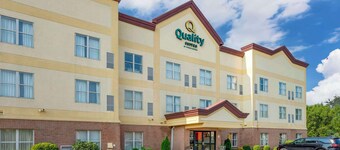 Quality Suites
