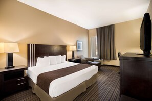 Bàn, khu vực làm việc phù hợp cho laptop, bàn ủi/dụng cụ ủi quần áo 