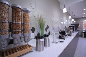 Desayuno completo incluido todos los días 