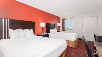 Schreibtisch, laptopgeeigneter Arbeitsplatz, Bügeleisen/Bügelbrett