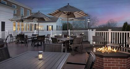 Virginia Crossings Hotel