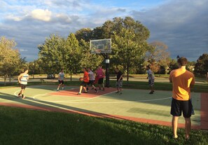 Sport court - Virginia Crossings Hotel (Glen Allen)