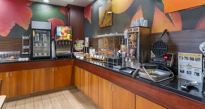 Comfort Inn & Suites
