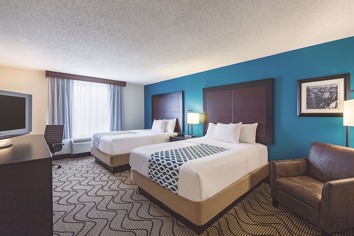 room, 2 queen beds, non smoking | premium bedding, desk, iron/ironing board, free cots/infant beds