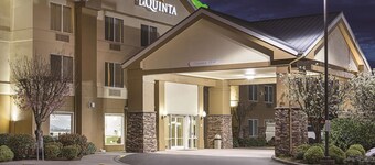 La Quinta Inn & Suites by Wyndham Central Point - Medford
