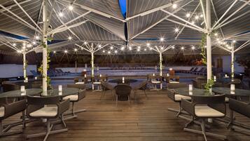 Frühstück und Abendessen, mediterrane Küche