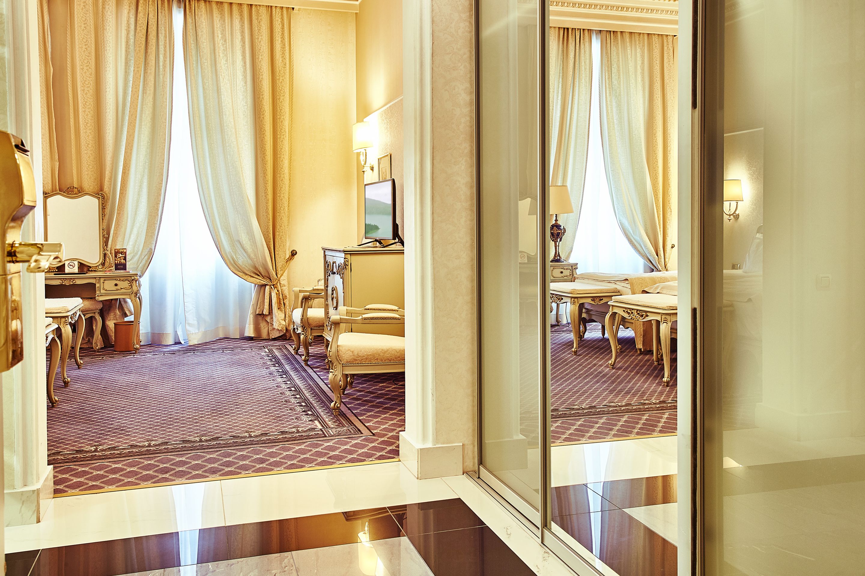 Foto - Grand Hotel Continental Bucuresti