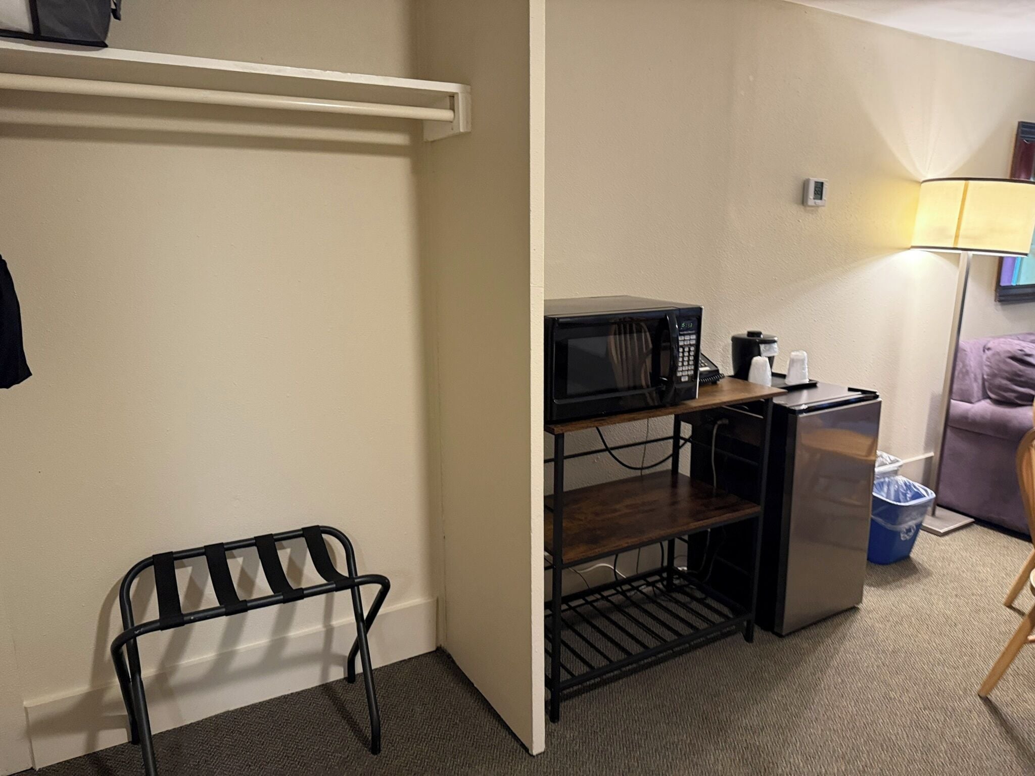 family room | individually decorated, individually furnished, free wifi, bed sheets