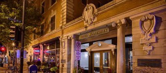 Hotel Winneshiek