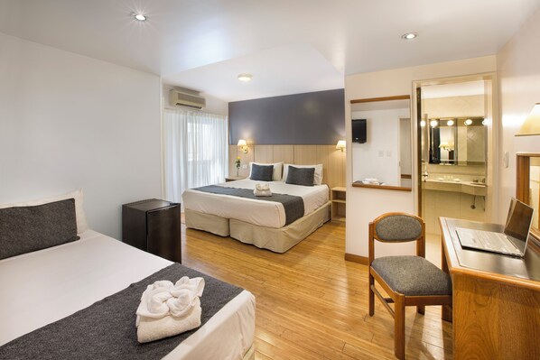1 bedroom, premium bedding, pillowtop beds, minibar