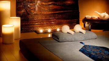 Couples treatment rooms, sauna, steam room, Turkish bath