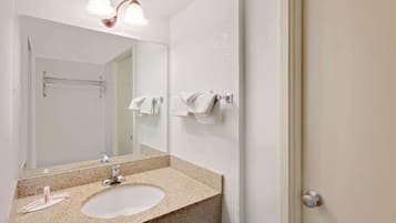 Hair dryer, towels