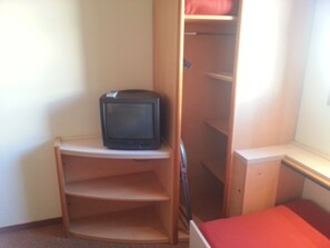 Coffres-forts dans les chambres, ameublement personnalisé, bureau