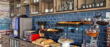Daily buffet breakfast (EUR 18 per person)