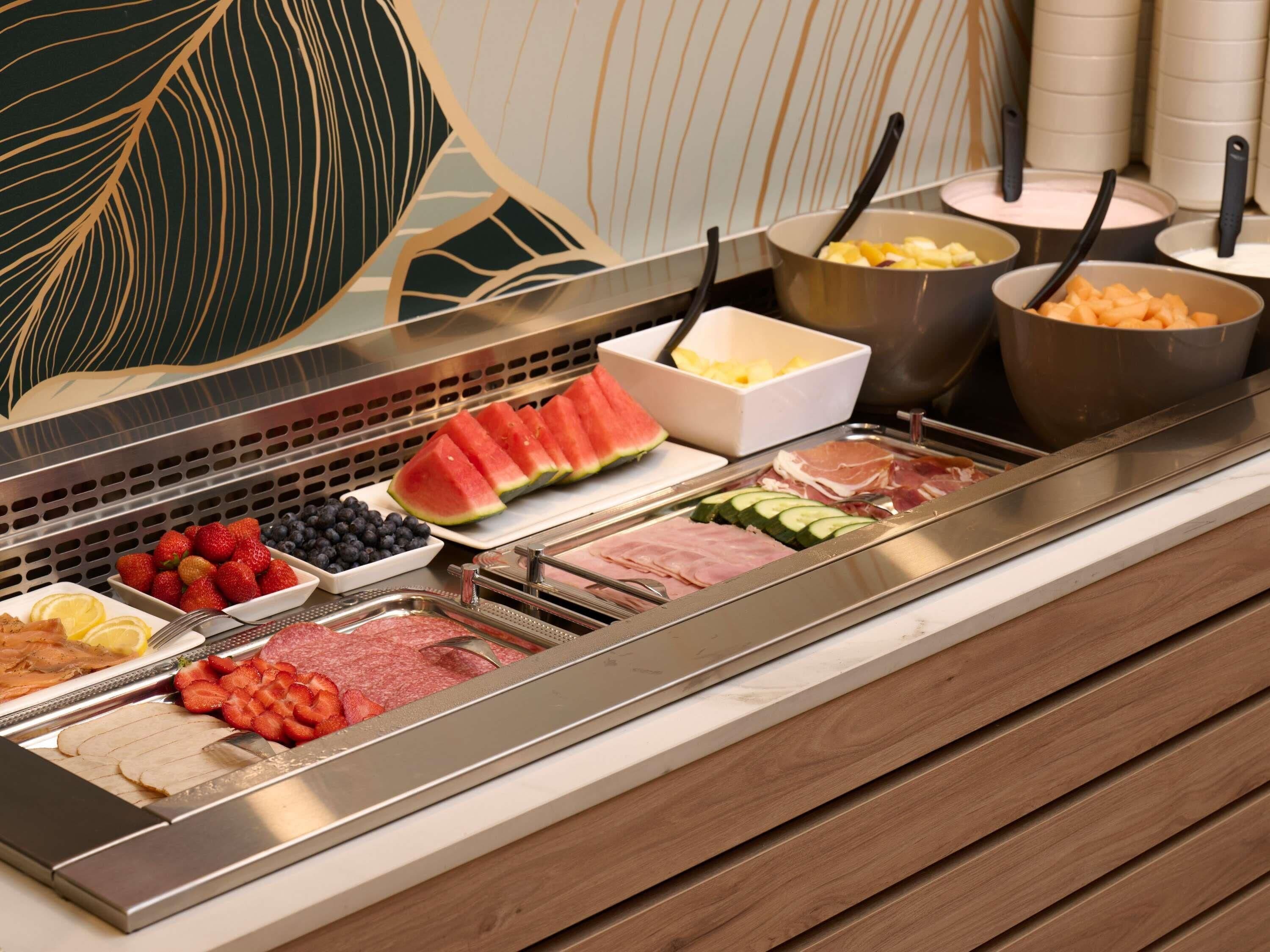 daily buffet breakfast (eur 25 per person)