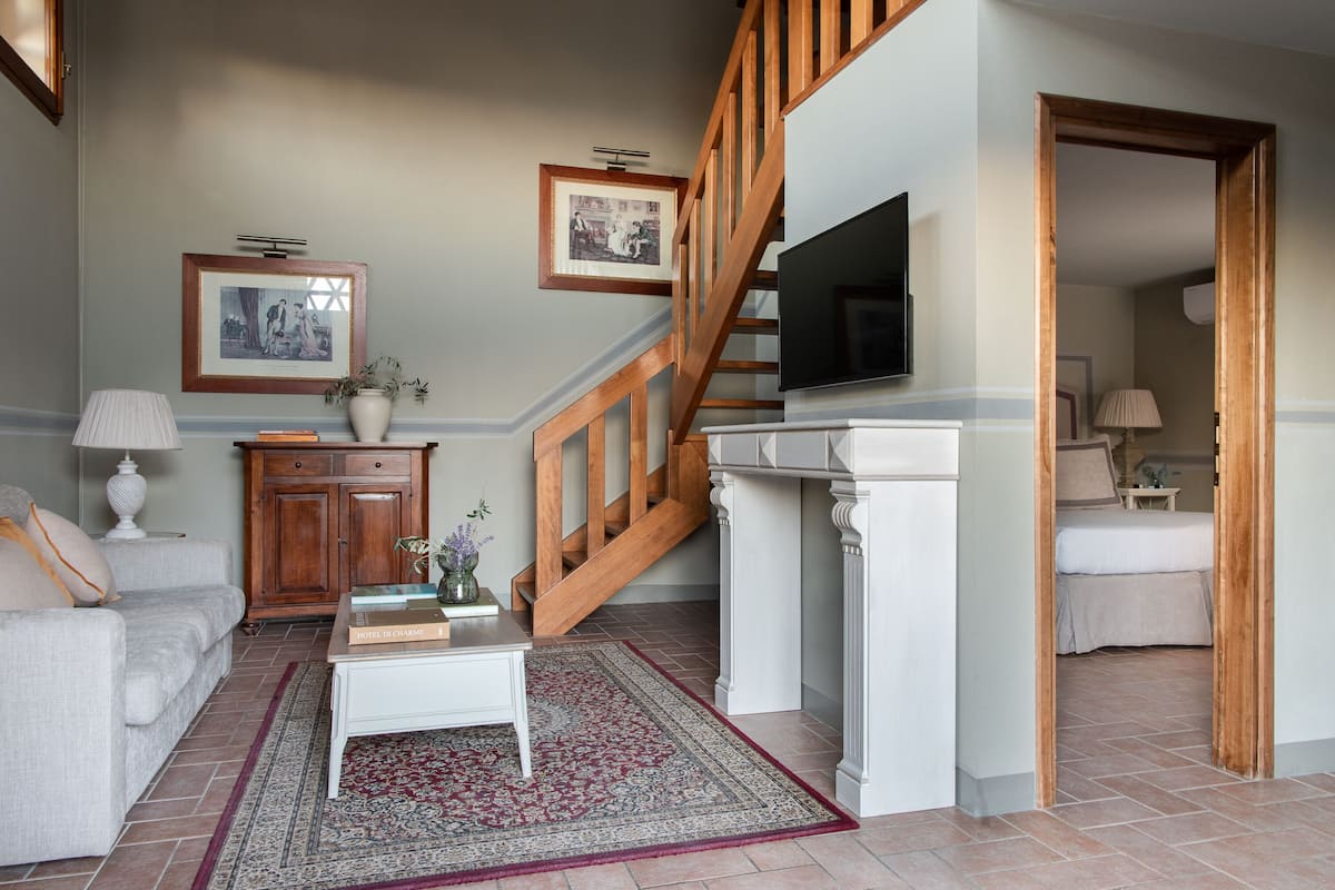 Luxury Villa, 2 Bedrooms, Private Pool, Hill View | Living area | 32-inch flat-screen TV with satellite channels, TV