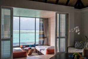 Family Villa (Sunrise Water) | Hypo-allergenic bedding, minibar, in-room safe, desk
