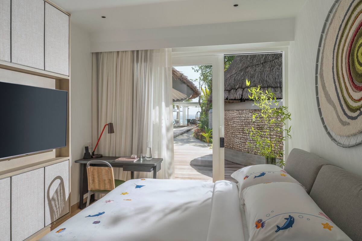 family villa, 1 king bed (sunrise beach with pool) | hypo-allergenic bedding, minibar, in-room safe, desk