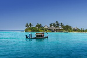 Couples treatment room(s), body treatments, Swedish massages