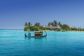 Couples treatment room(s), body treatments, Swedish massages