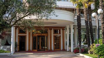 EntrĂ©e de lâhĂ©bergement