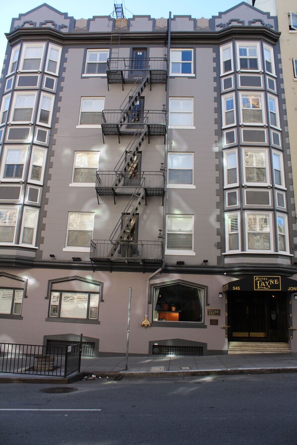 Front of property - Layne Hotel (San Francisco)