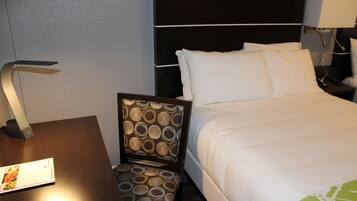 Iron/ironing board, free WiFi