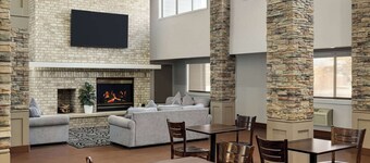 AmericInn by Wyndham Inver Grove Heights Minneapolis