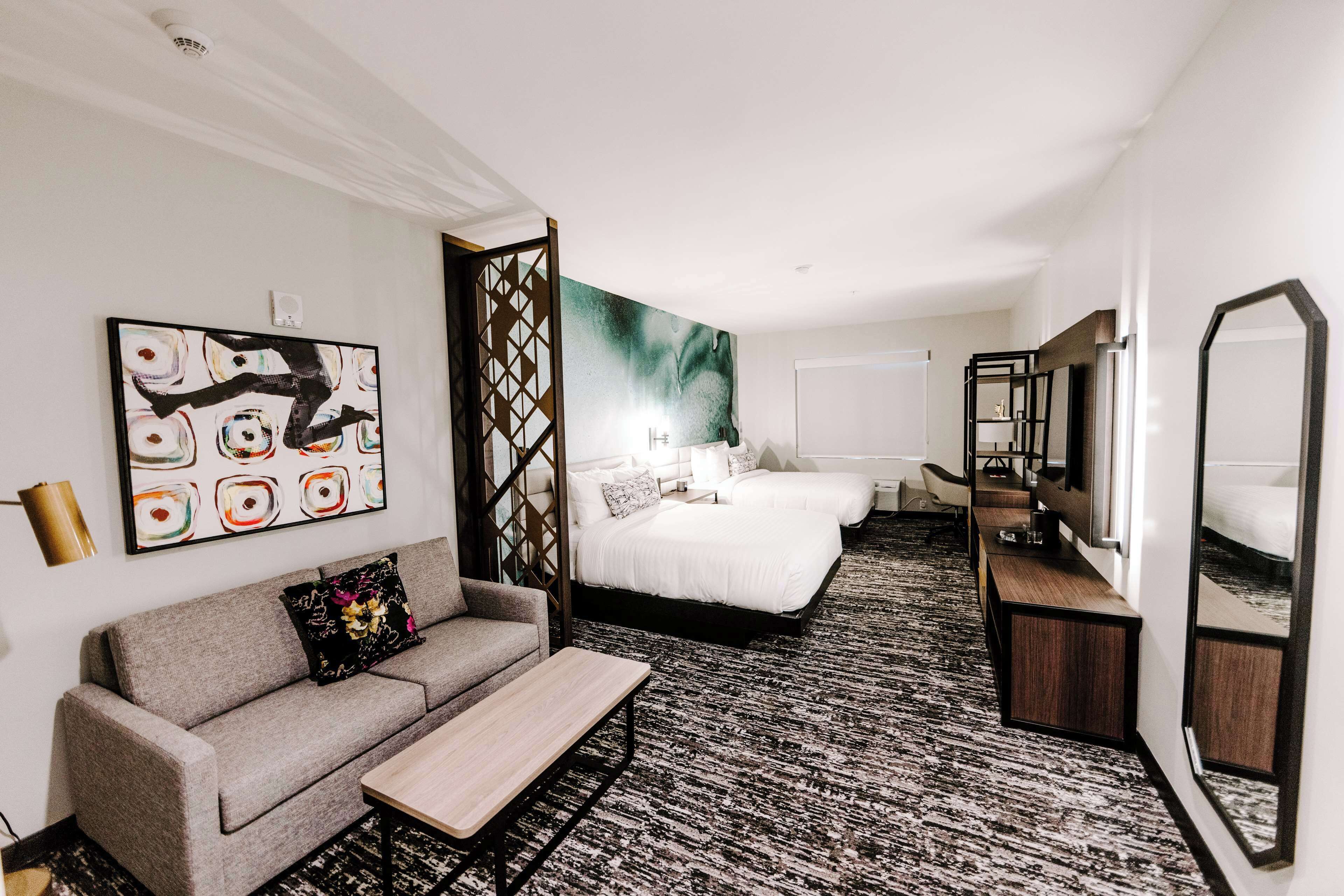 Pillow-top beds, desk, iron/ironing board, free WiFi