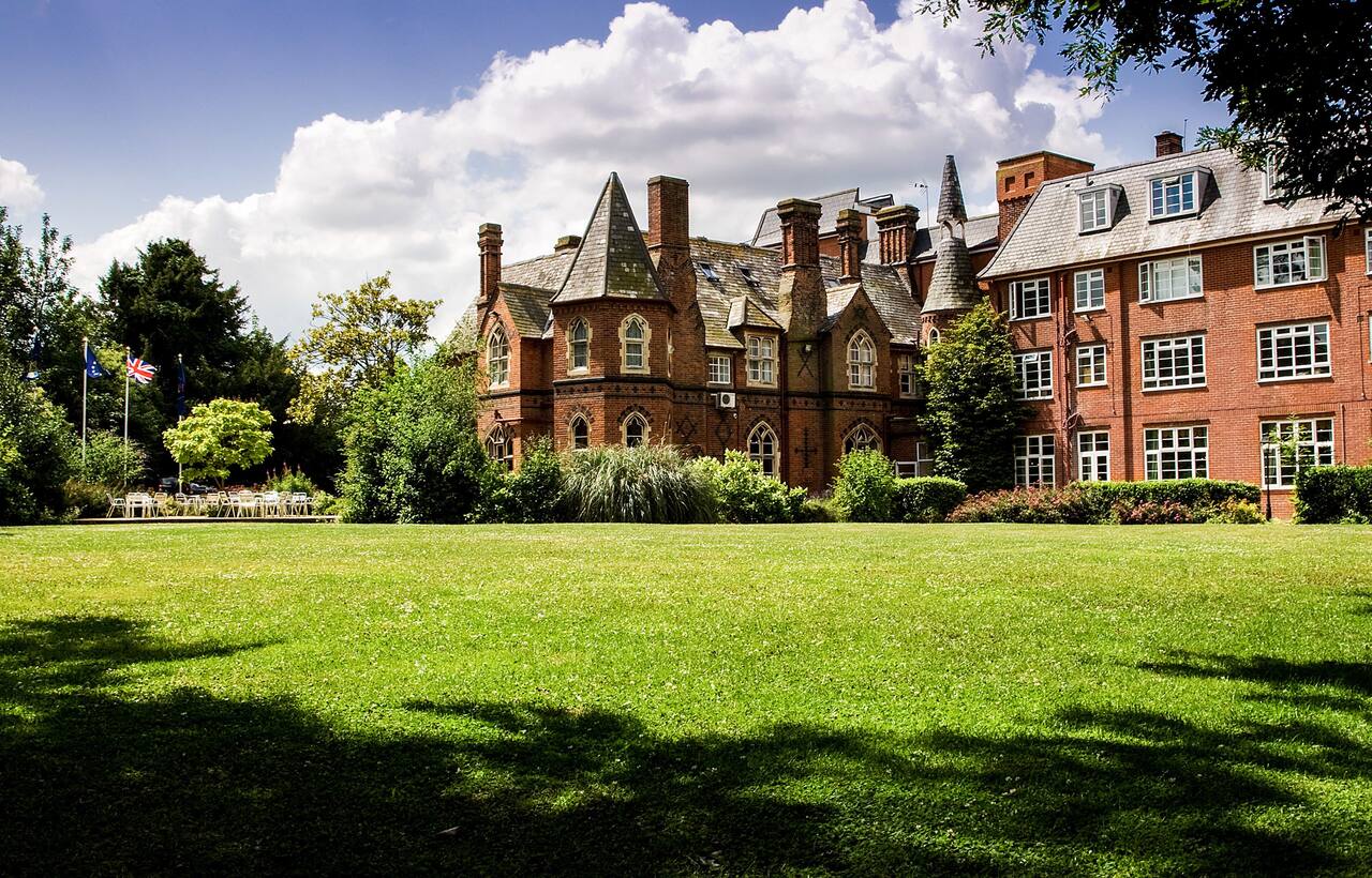 Best Western Abbots Barton Hotel