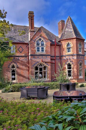 Terrace/patio - Best Western Abbots Barton Hotel (Canterbury)