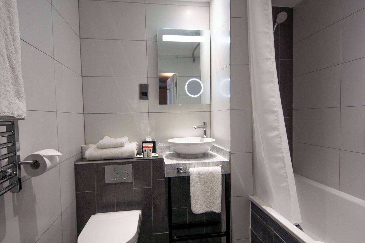 free toiletries, hair dryer, towels