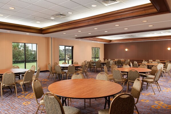 Banquet hall
