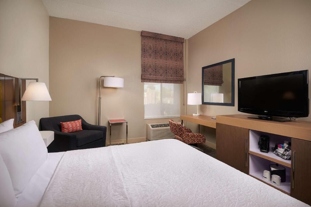 In-room safe, iron/ironing board, free cribs/infant beds, rollaway beds