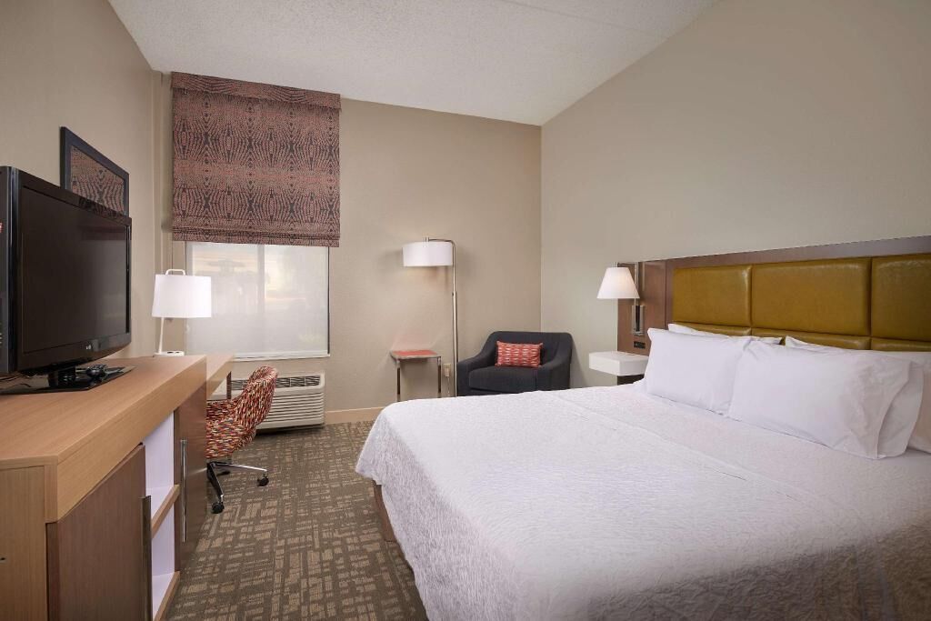 In-room safe, iron/ironing board, free cribs/infant beds, rollaway beds