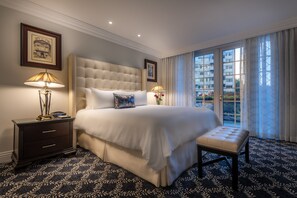 Plaza Luxury Suite King | Premium bedding, pillowtop beds, in-room safe, desk