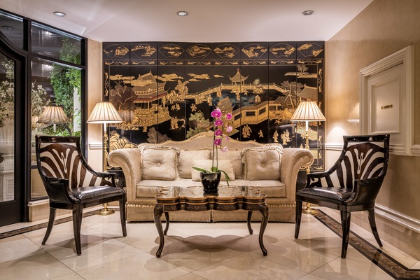 Sala de estar en el lobby